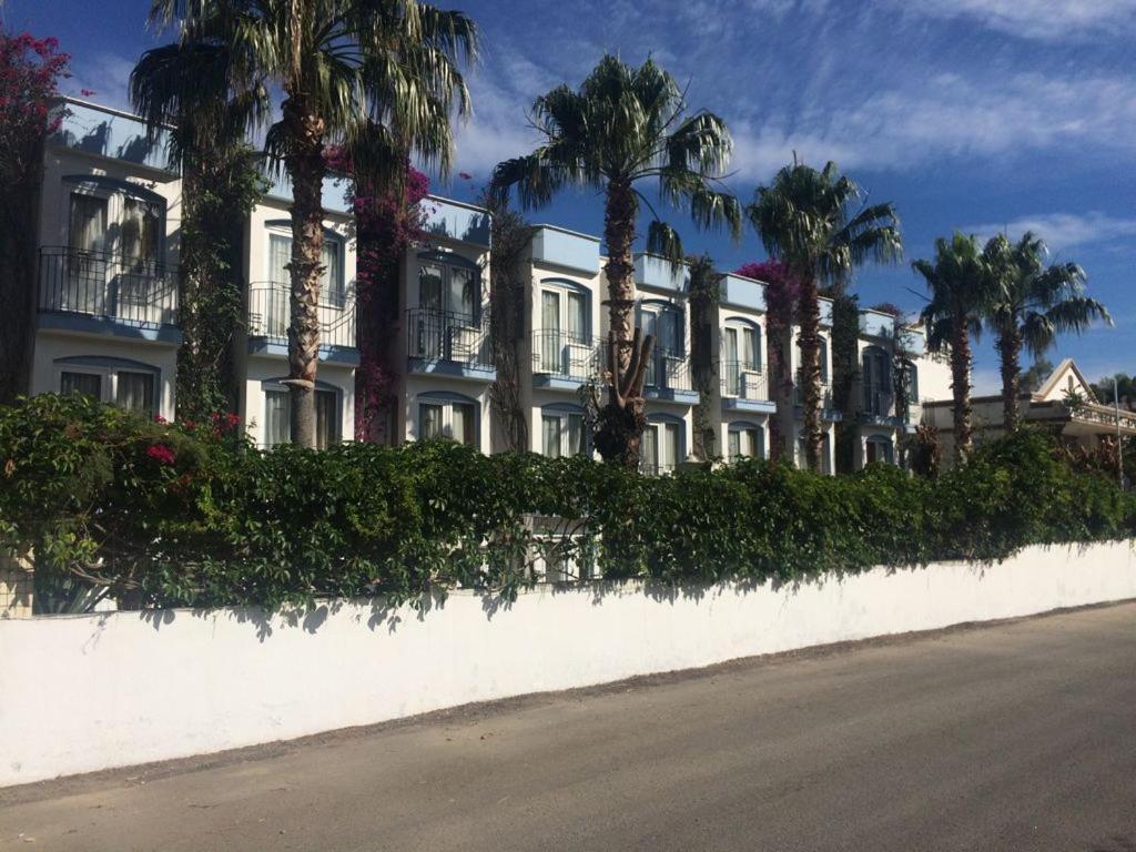Eken Resort Hotel Bodrum Exteriör bild