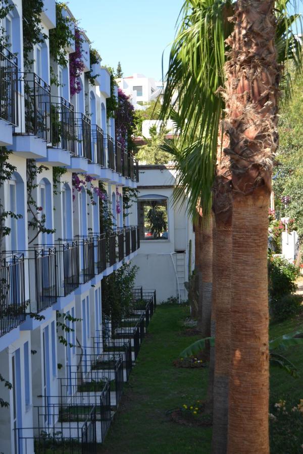 Eken Resort Hotel Bodrum Exteriör bild